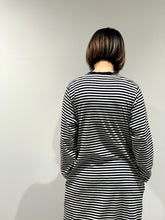 画像をギャラリービューアに読み込む, Slab Yarn Long-Sleeve T-Shirt Dress