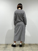 画像をギャラリービューアに読み込む, Slab Yarn Long-Sleeve T-Shirt Dress