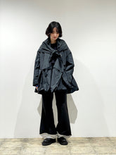 画像をギャラリービューアに読み込む, Wool mohair pants 2