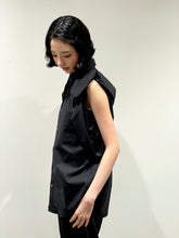 画像をギャラリービューアに読み込む, Roll sleeve shirts