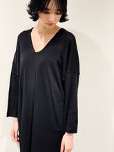 画像をギャラリービューアに読み込む, Bamboo Knit Dress