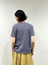 画像をギャラリービューアに読み込む, Compact Fit Densely Knit T-Shirt with Pocket