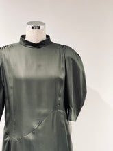 画像をギャラリービューアに読み込む, Lace dress SPECIAL