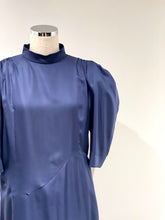 画像をギャラリービューアに読み込む, Lace dress SPECIAL