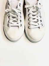 画像をギャラリービューアに読み込む, Iggi basse A.P.C. SNEAKERS