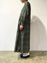 画像をギャラリービューアに読み込む, A Line Dress