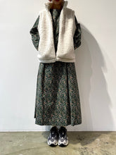 画像をギャラリービューアに読み込む, A Line Dress