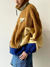 画像をギャラリービューアに読み込む, Wool jersey blouson