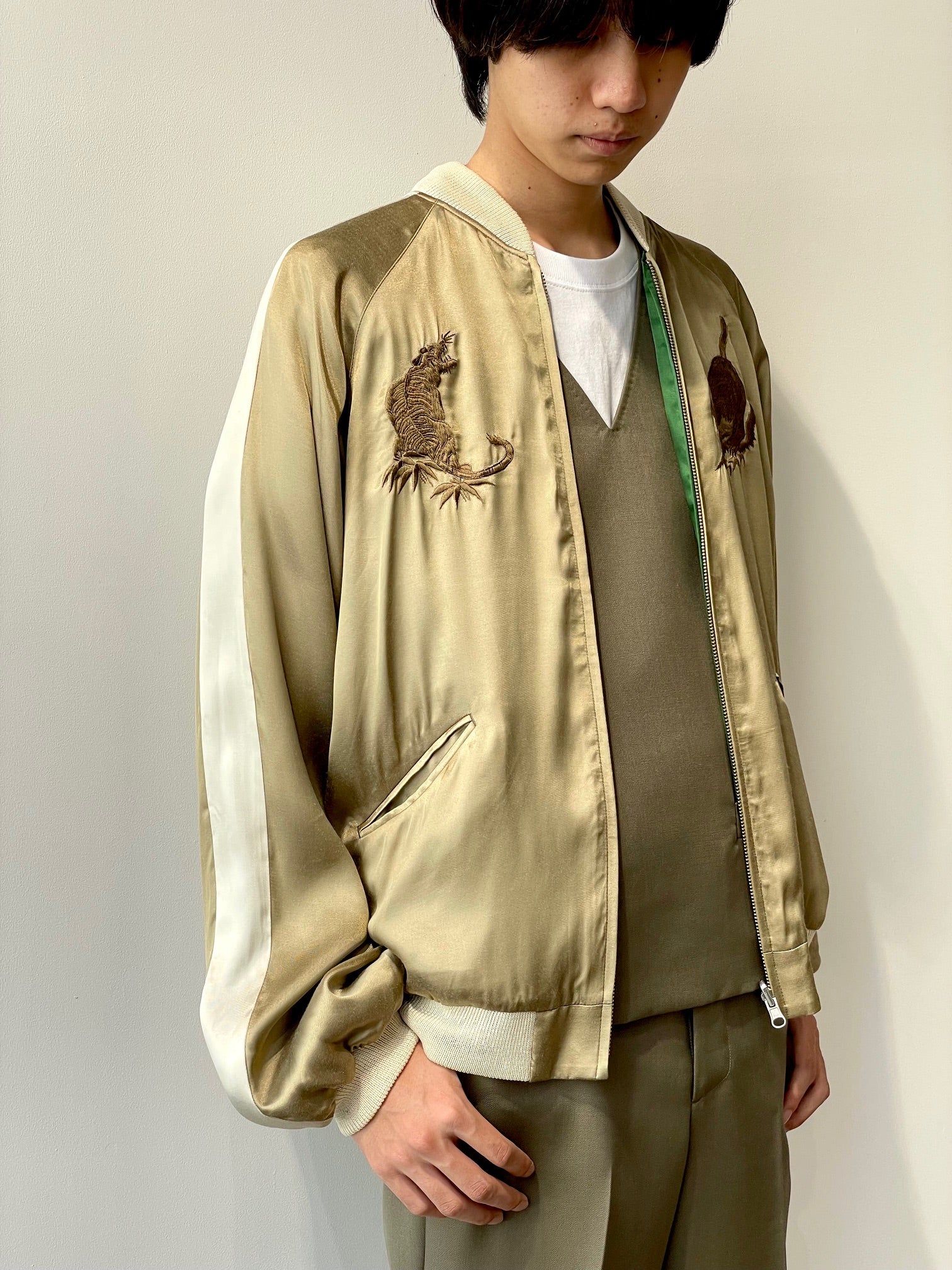 Rayon satin souvenir jacket – FUKIONLINE