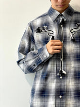 画像をギャラリービューアに読み込む, Ombre check shirt