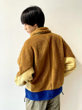 画像をギャラリービューアに読み込む, Wool jersey blouson