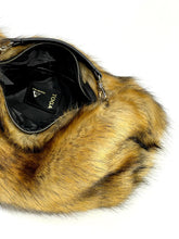 画像をギャラリービューアに読み込む, Fur hand bag