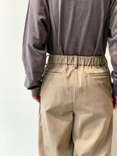 画像をギャラリービューアに読み込む, KNIT SIDELINE CORDUROY PANTS