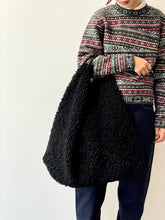 画像をギャラリービューアに読み込む, BOA SHOULDER BAG(2色)