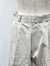 画像をギャラリービューアに読み込む, Chino tuck tapered