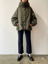 画像をギャラリービューアに読み込む, Foodie Padding Blouson