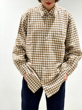 画像をギャラリービューアに読み込む, Button Shirt Wide