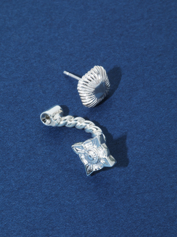 Half hoop pierced earring SILVER