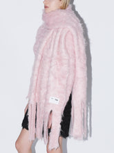 Shaggy knit stole