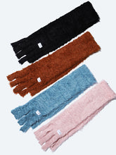 Shaggy knit stole