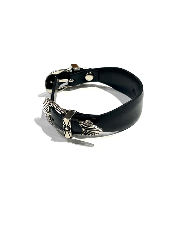 Narrow double buckle bangle