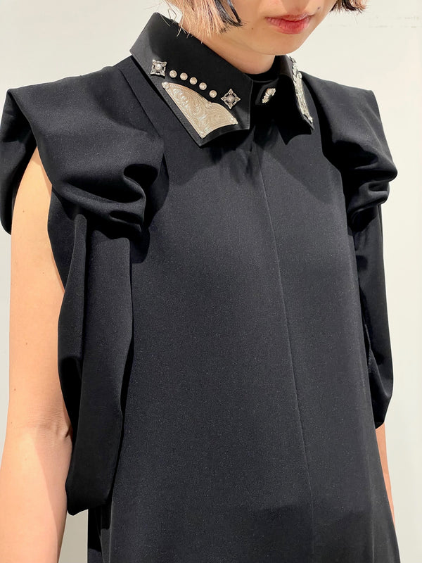 Metal collar