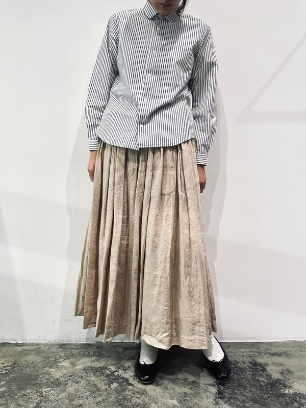 Gathered skirt