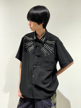 画像をギャラリービューアに読み込む, Studs S/S shirts
