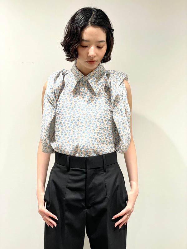 Flower print roll sleeve shirts