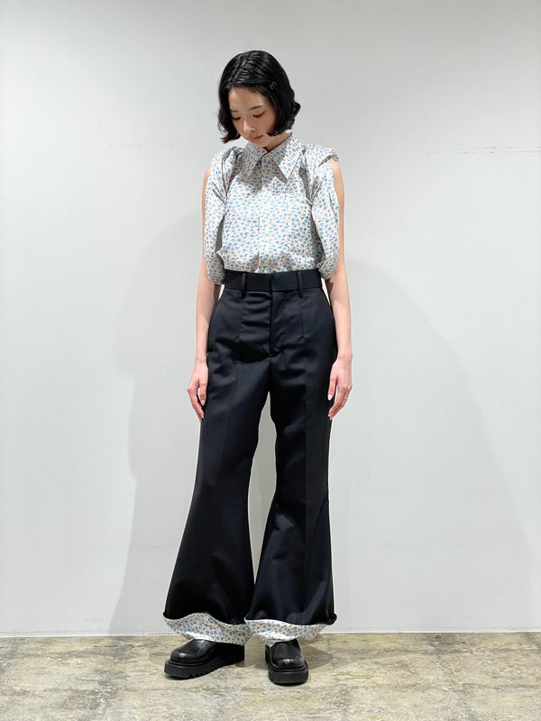 Flower print roll sleeve shirts