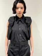 画像をギャラリービューアに読み込む, Roll sleeve shirts
