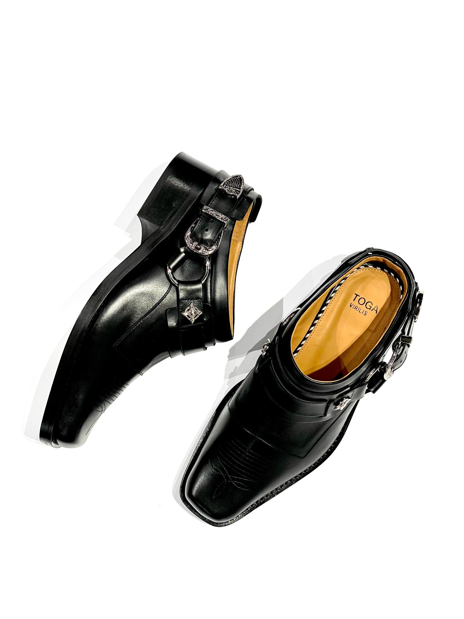 関税送料込Toga Studded Slip-on Sandals METAL SNEAKER SANDALS(WOMEN) – TOGA ONLINE STORE
