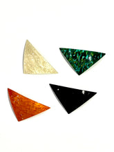 Triangle barrette