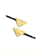 Triangle hair pin