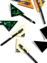 Triangle hair pin