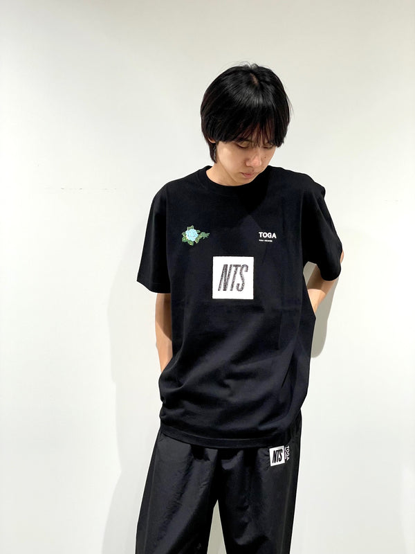 Logo print T-shirt TOGA×NTS