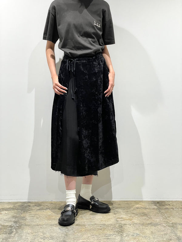 Crushed velvet skirt