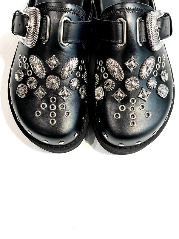 Eyelet metal sabot（WOMENS）