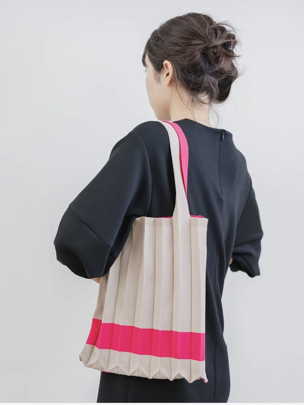 PLEATS KNIT BAG