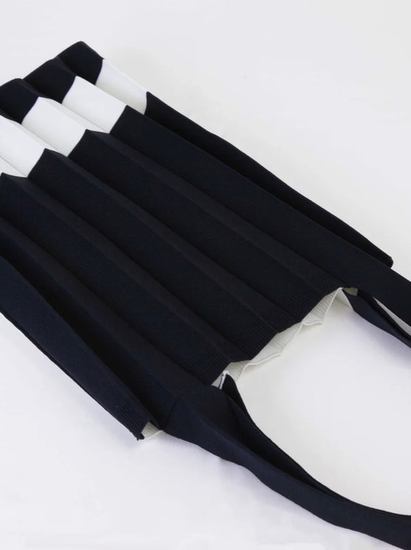 PLEATS KNIT BAG