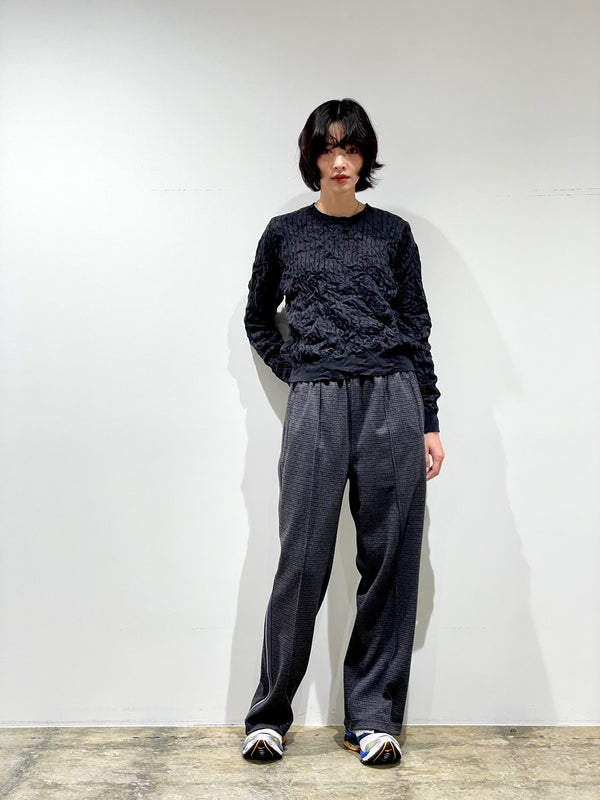 CRUSHED CABLE KNIT PULLOVER