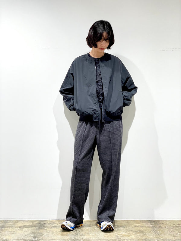 BREATH THERMO BALLOON SLEEVE SHORT BLOUSON