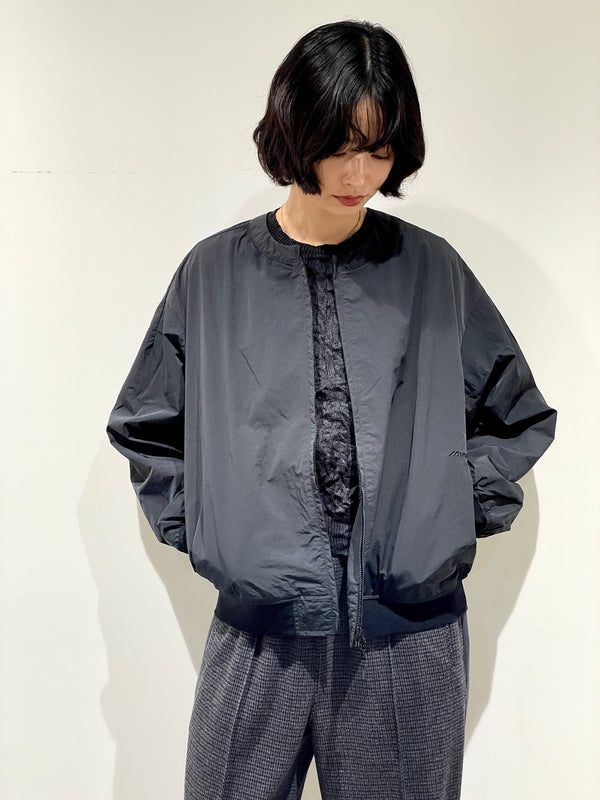 BREATH THERMO BALLOON SLEEVE SHORT BLOUSON