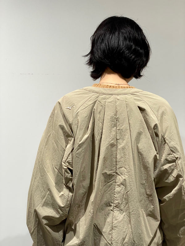 BREATH THERMO BALLOON SLEEVE SHORT BLOUSON