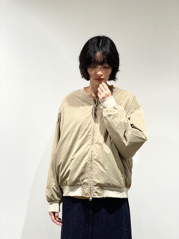 BREATH THERMO BALLOON SLEEVE SHORT BLOUSON