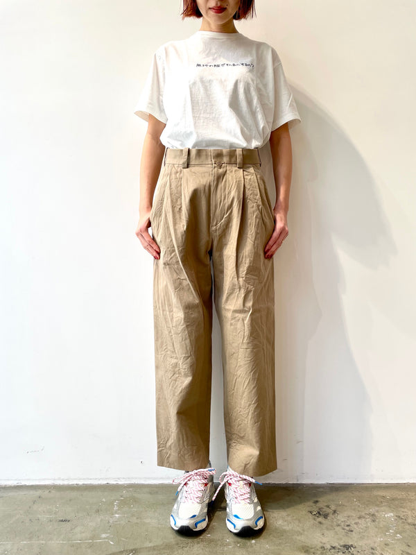 Chino Two Tuck Tapered