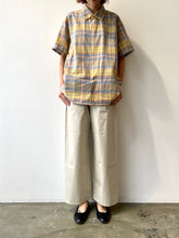 画像をギャラリービューアに読み込む, Madras Shirt Square S/S
