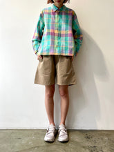 画像をギャラリービューアに読み込む, Madras Shirt Square
