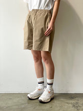 画像をギャラリービューアに読み込む, Chino Short Pants
