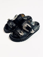 画像をギャラリービューアに読み込む, Shark sole metal sandal（WOMENS）
